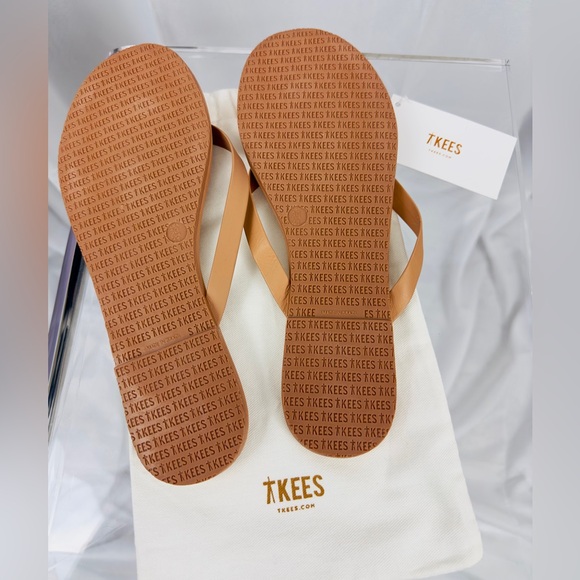 TKEES - The Boyfriend Sandal Cream with Protective Bag.   US 10   EUR 41     NWT - Picture 5 of 8